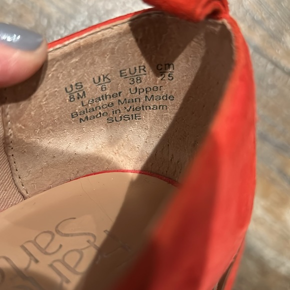 Franco Sarto red suede loafers - Picture 4 of 6